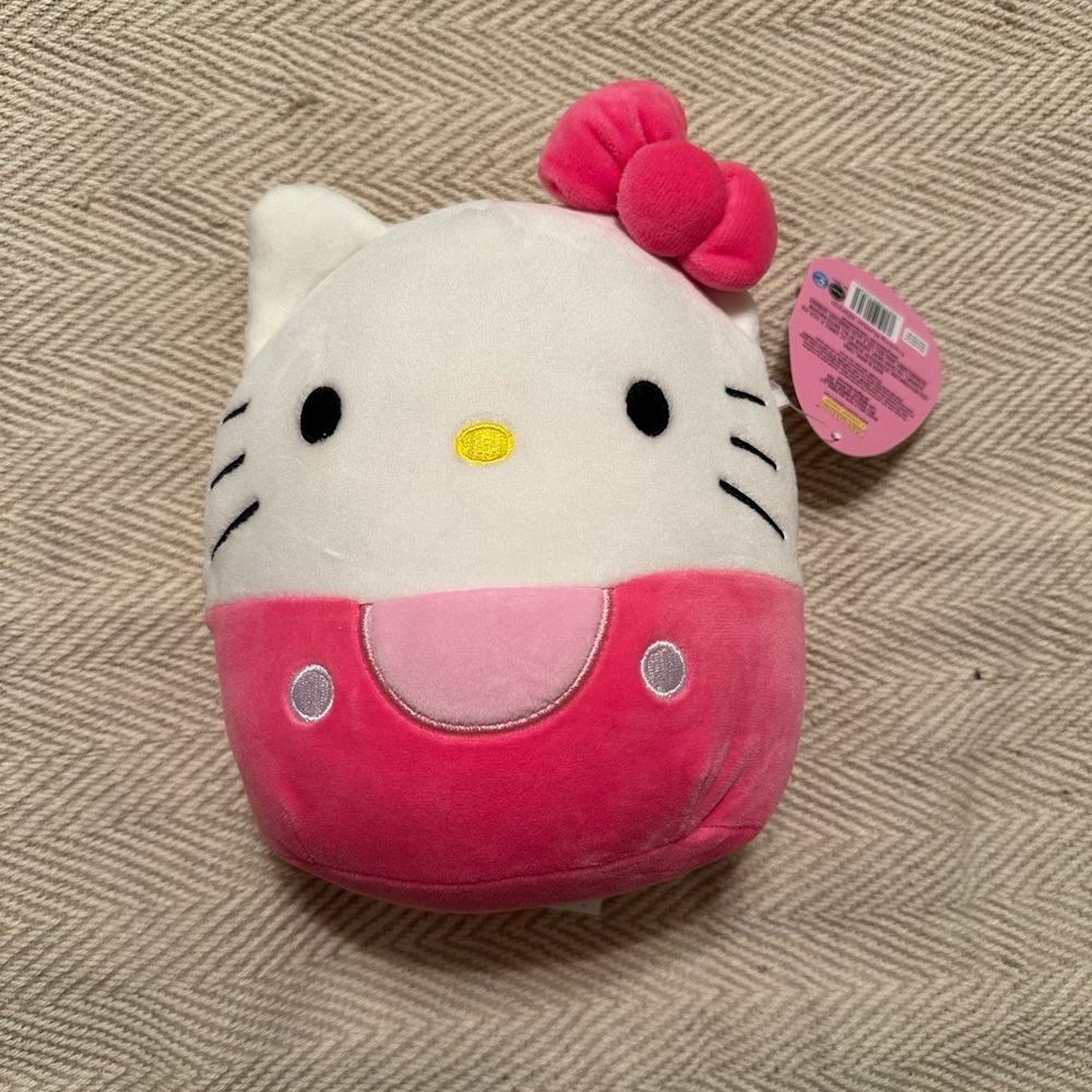 Hello Kitty 7 Inch Squishmallow